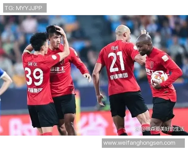 天津天海迎战石家庄永昌争夺中甲联赛关键三分之战 天津天海迎战石家庄永昌争夺中甲联赛关键三分之战