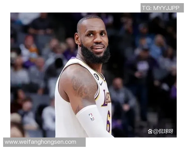 詹姆斯：从篮球场上的传奇到社会影响力的多面手